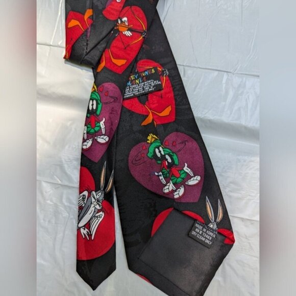Vintage Looney Tunes Necktie Valentine's Day Hearts Necktie - Picture 4 of 10